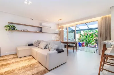 Casa em condomínio fechado com 3 quartos à venda na Rua Paulo Madureira Coelho, 555, Morro Santana, Porto Alegre