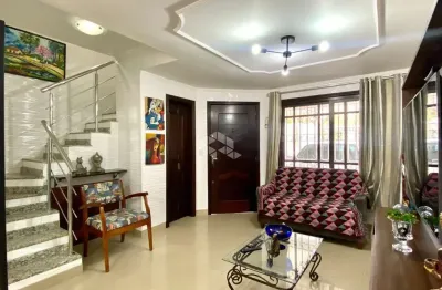 Casa sobrado 3 dormitórios, 2 vagas  no bairro jardim sabará