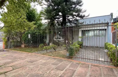 Casa térrea  3 quartos garagem  churrasqueira 220m2 área  bairro sarandi