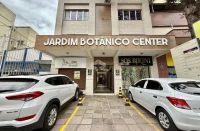 Sala comercial semi-nova em petrópolis, porto alegre - 2º andar, 1 banheiro