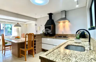 Apartamento 3 quartos sendo uma suíte, com 2 vagas escrituradas com deposito, no bairro cristo redentor