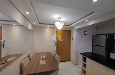 Apartamento de 2 quartos com churrasqueira e vaga de garagem