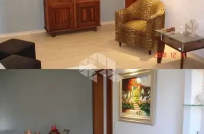 Apartamento 2 quartos, 1 vaga coberta e escriturada bairro mont serrat