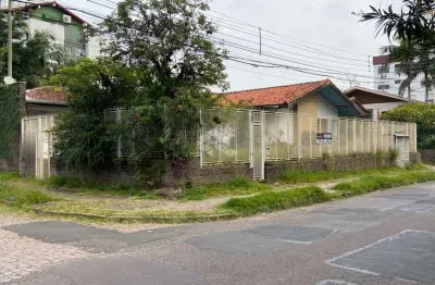 Casa com 3 quartos à venda na Avenida Montreal, 457, Jardim Lindóia, Porto Alegre