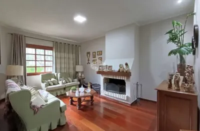 Casa/sobrado com quatro dormitórios no bairro jardim planalto