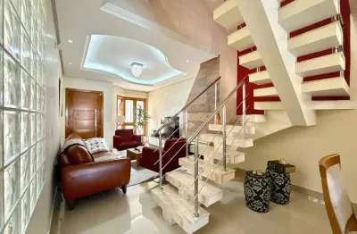 Casa com 3 quartos à venda na Rua Domingos Martins, 375, Cristo Redentor, Porto Alegre