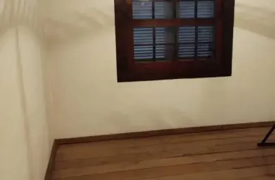 Casa para venda em itu, centro, 3 dormitórios, 2 banheiros, 6 vagas