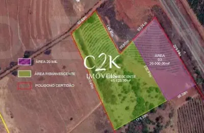Área de 20.000 m² em  caturaí-go com 230m de frente a go-070 km 27