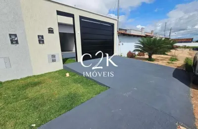 Casa térrea 3 quartos, lindíssima de alto padrão no st pontakayana - trindade go