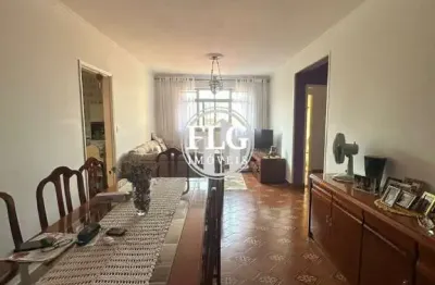 Casa com 3 quartos à venda na Rua Carnaíba, 25, Água Rasa, São Paulo por R$ 750.000