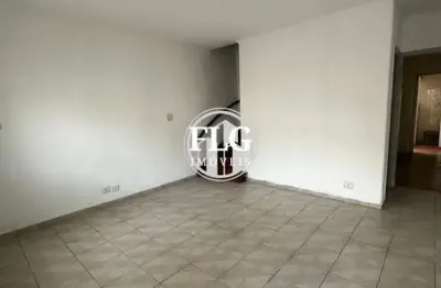 Casa com 3 quartos para alugar na Rua Barretos, 344, Mooca, São Paulo por R$ 2.500