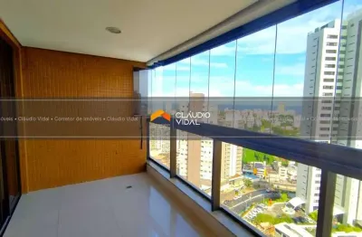 Lindíssimo apartamento porteira fechada com 101m², 3/4 no horto florestal