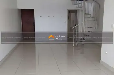 Cobertura com 250m², 3/4 (1 suíte) no  rio vermelho- salvador -ba