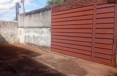Oportunidade Única: Casa à Venda em Birigüi-SP, Jardim Vale do Sol - 3 quartos, 1 suíte, 2 salas, 2 banheiros, 4 vagas, 170m²!