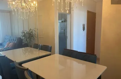 Apartamento à venda em Birigüi-SP no Residencial Alvorada: 2 quartos, 1 suite, 2 salas, 2 banheiros, 1 vaga de garagem.