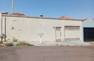 Imperdível oportunidade: casa à venda em birigüi-sp, residencial esplanada das colinas, 2 quartos, 2 salas, 1 banheiro, 2 vagas, 80m².