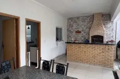 Casa à venda em birigüi-sp, residencial moimaz: 3 quartos, 1 suíte, 2 salas, 3 banheiros, 3 vagas, 153,85 m²!