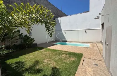 Casa de alto padrão em condomínio no residencial veneza em birigüi-sp: 3 quartos, 2 suítes, 2 salas, 3 banheiros, 2 vagas, 180m².