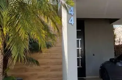 Casa de condomínio de luxo em residencial san marino, birigüi-sp: 4 quartos, 1 suíte, 2 salas, 3 banheiros, 215,56 m². venha conhecer!