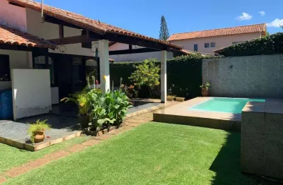Casa com 3 dormitórios à venda por R$ 550.000 - Balneário - São Pedro da Aldeia/RJ