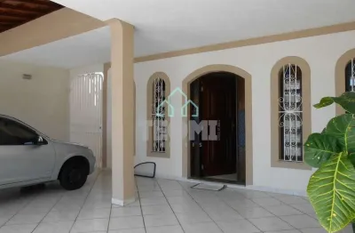 Casa com 5 dormitórios à venda, 310 m² por r$ 730.000,00 - vila jaboticabeira - taubaté/sp