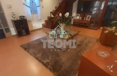 Sobrado com 3 dormitórios à venda, 130 m² por r$ 530.000,00 - vila jaboticabeira - taubaté/sp