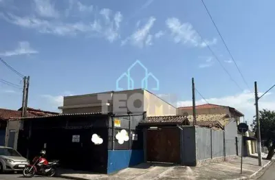 Casa à venda no Parque Sabara, Taubaté 