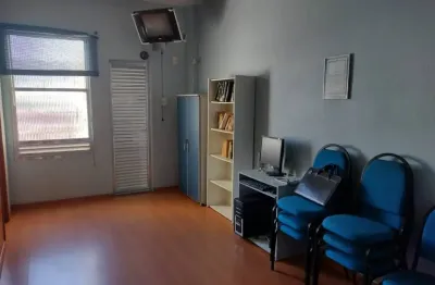 Sala comercial com 4 salas para alugar na Rua Marcílio Dias, 20, Centro, Rio de Janeiro