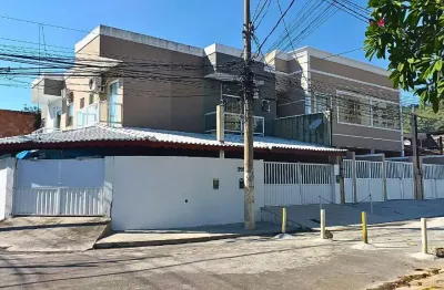Casa com 2 quartos à venda na Rua Rosa Pacheco, 114, Dom Rodrigo, Nova Iguaçu