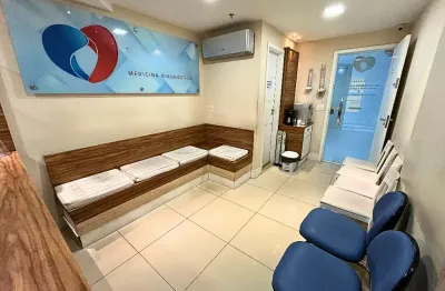 Sala comercial com 3 salas para alugar na Rua Getúlio Vargas, 121, Centro, Nova Iguaçu