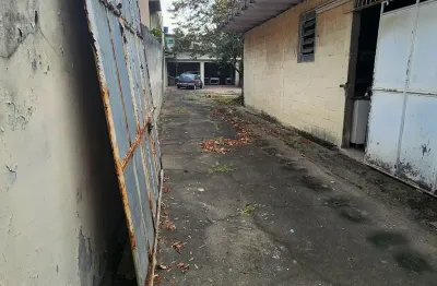 Galpão para locação com 168m² e área de 300m²– excelente oportunidade!