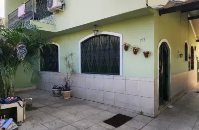 Casa com 4 quartos à venda na Rua Mário de Araújo, 272, Centro, Nilópolis