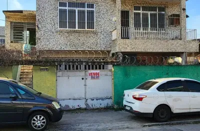 Casa com 2 quartos à venda na Rua Ernesto Cardoso, 162, Centro, Nilópolis