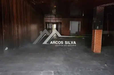 Imóvel Comercial 225m² na Dutra – Oportunidade para Empresas