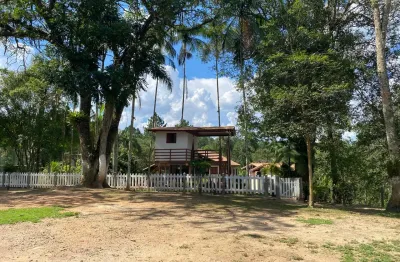 Excelente chácara à venda em Suzano com 5.000 m² com Escritura Registrada