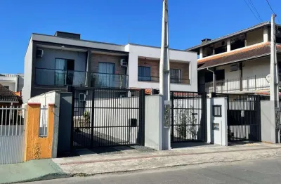 Casa com 3 quartos à venda no comasa, joinville , 82 m2 por r$ 400.000