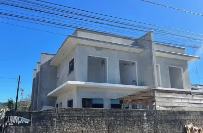 Casa com 2 quartos à venda no comasa, joinville , 72 m2 por r$ 335.000