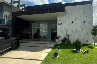 Casa mobiliada, em condomínio disponível para venda