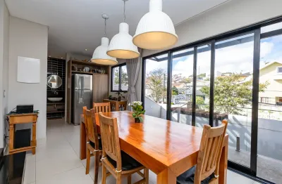 Casa de altíssimo padrão com 3 suítes no condomínio boulevard elegance – curitiba