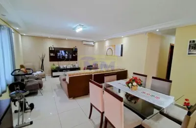 Casa térrea com 3 dormitórios, amplo terreno próximo ao terminal do bairro alto !