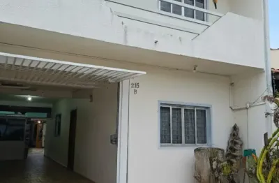 Sobrado 3 dormitórios ( 1 suíte)  o centro de pinhais - financia