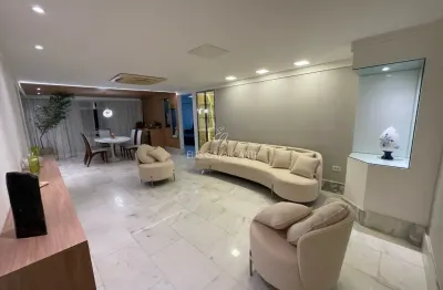 Vendo apartamento com 04 quartos em boa viagem, 184 m², excelente localização.