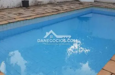 Casa em associação ( vista privilegiada )  aceita permuta