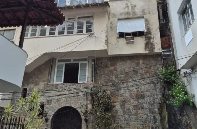 Casa de vila  4 salas, 8 quartos (4suites) morar ou investir
