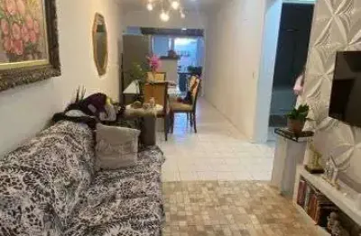Casa plana em condomínio fechado com 3 quartos perto do frotinha