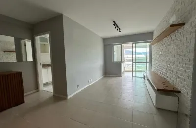 Excelente apartamento com metragem confortável de 83m² com 2 quartos no Rio