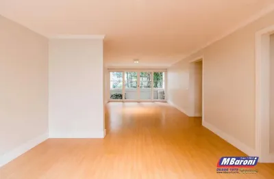 Casa com 3 quartos à venda na Rua Melo Palheta, Água Branca, São Paulo