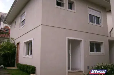 Casa à venda na Rua Doutor Nelson Líbero, Cidade Monções, São Paulo