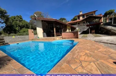 Imperdível Residência de Luxo com 5 Quartos e 2 Suítes no Parque Fernão Dias, Atibaia-SP: 312,75m² e 6 Vagas de Garagem