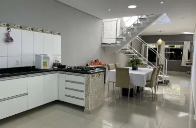 Casa com 3 quartos à venda no alvinópolis, atibaia , 150 m2 por r$ 890.000